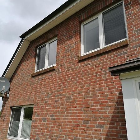 Mome Appartment Gross Ronnau Buitenkant foto
