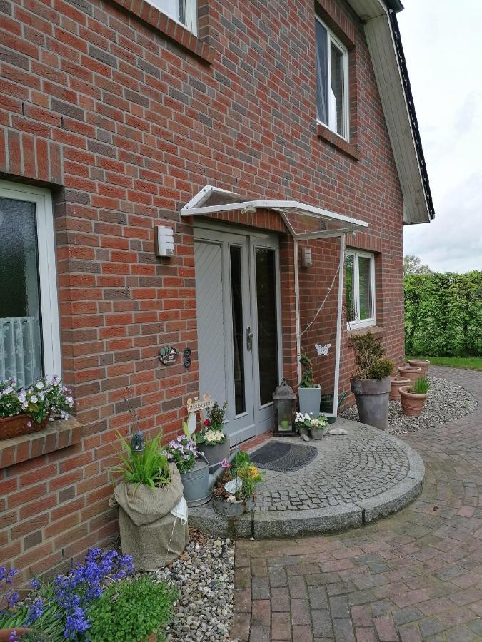 Mome Appartment Gross Ronnau Buitenkant foto